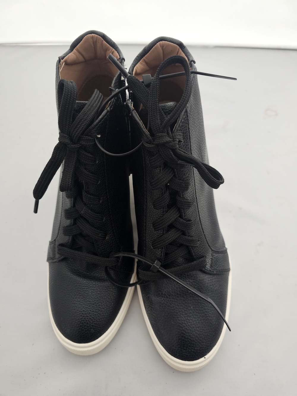 Linea Paolo - Black High-Top Lace-Up Women's Sneakers with White Sole